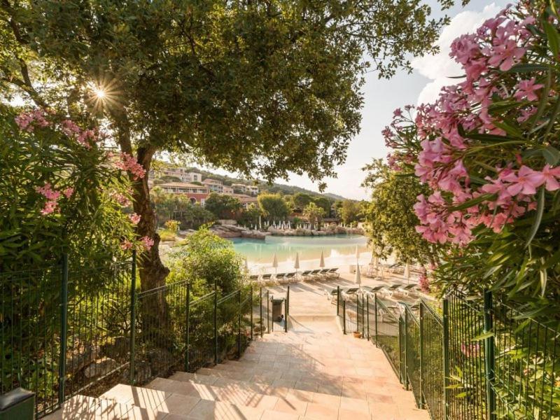 Apartamento Les Restanques Bruyeres 2103 Proche Piscine Grimaud Exterior foto